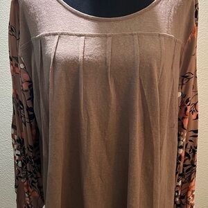 Women's Sage + Fig Brown Pleated Front Blouse with Floral Sleeves